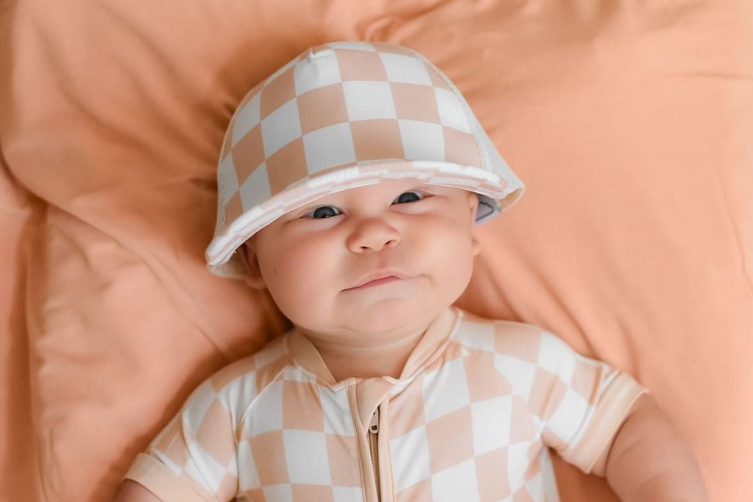 DREAM BIG LITTLE CO SANDY CHECKERS DREAM TRUCKER HATEveretts Place