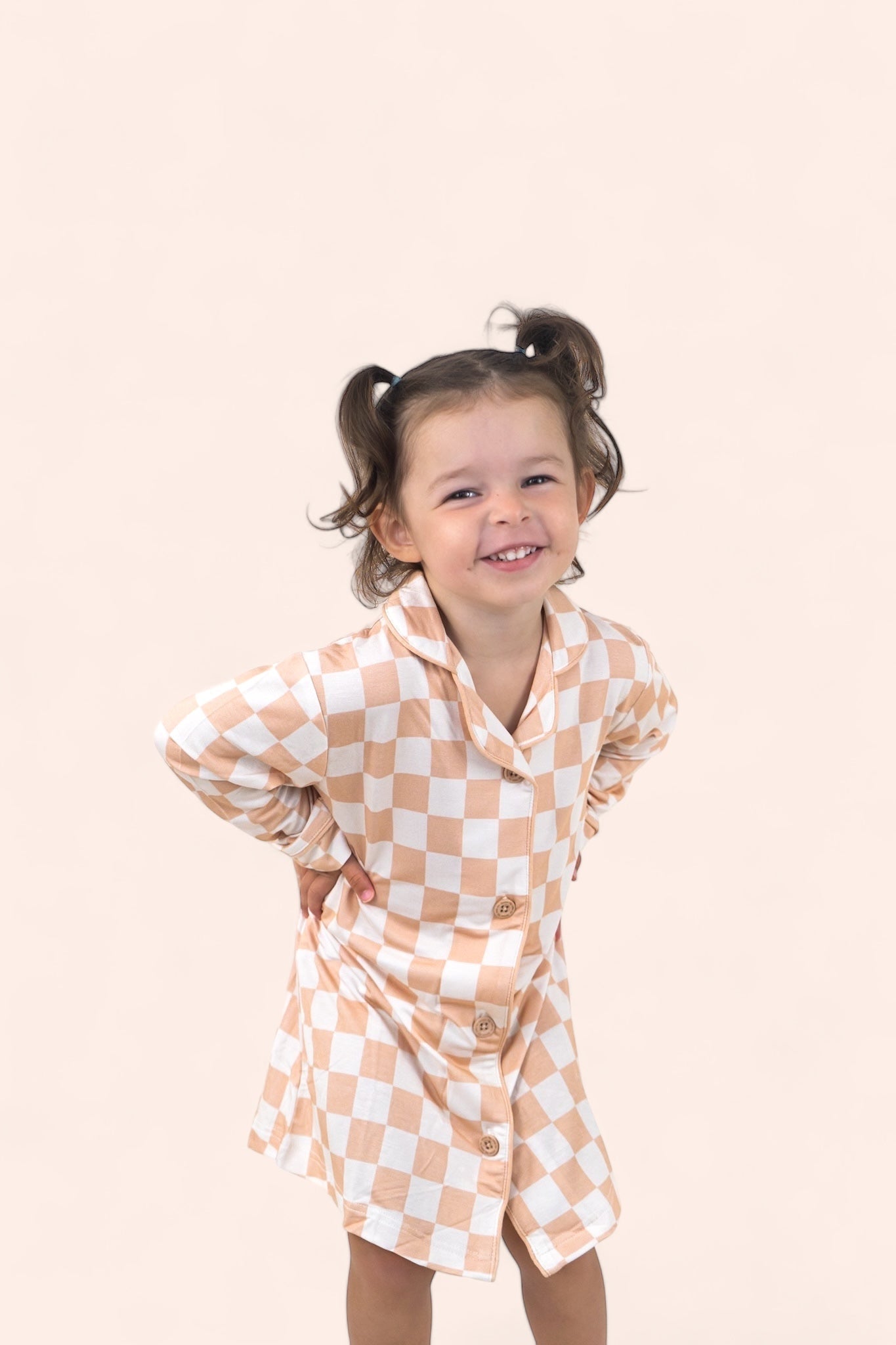DREAM BIG LITTLE CO SANDY CHECKERS GIRL'S DREAM GOWNEveretts Place