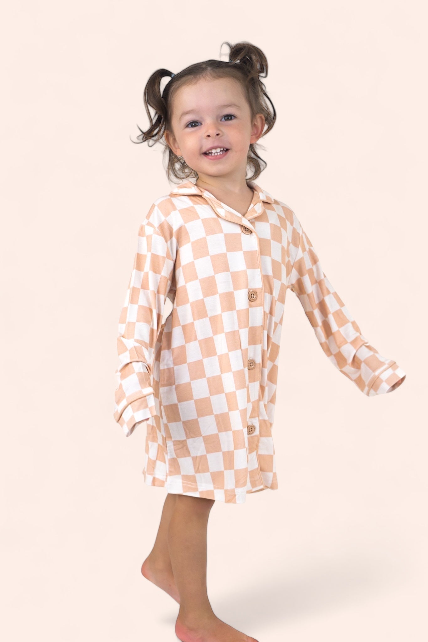 DREAM BIG LITTLE CO SANDY CHECKERS GIRL'S DREAM GOWNEveretts Place