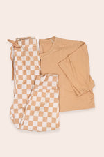 DREAM BIG LITTLE CO SANDY CHECKERS SHORT SLEEVE MEN'S DREAM JOGGER SETEveretts Place