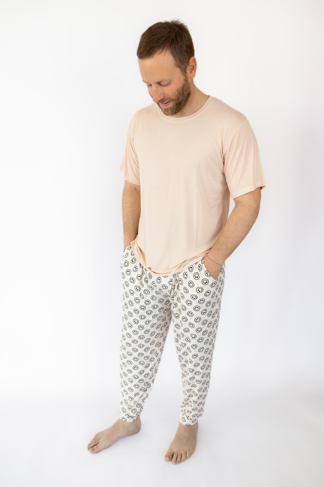 DREAM BIG LITTLE CO SANDY SMILES CHECKERS MEN'S DREAM JOGGER SETEveretts Place