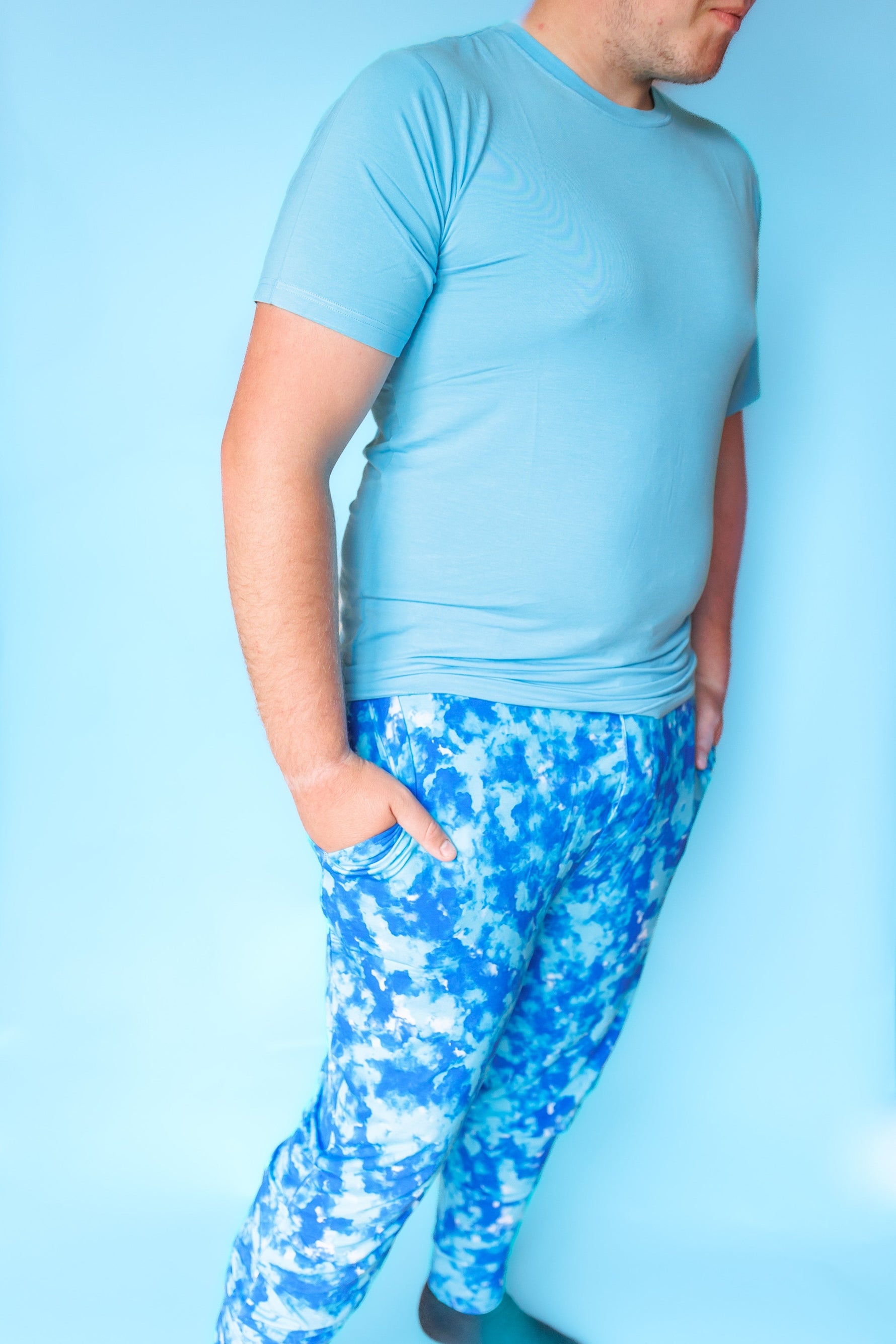 DREAM BIG LITTLE CO SAPPHIRE SEAS DREAM MEN'S TOPEveretts Place
