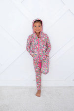 Savanna Rose Relaxed Fit Jogger - Sleeve, Happiness, Hood, Facial expression, Smile | Everetts Place