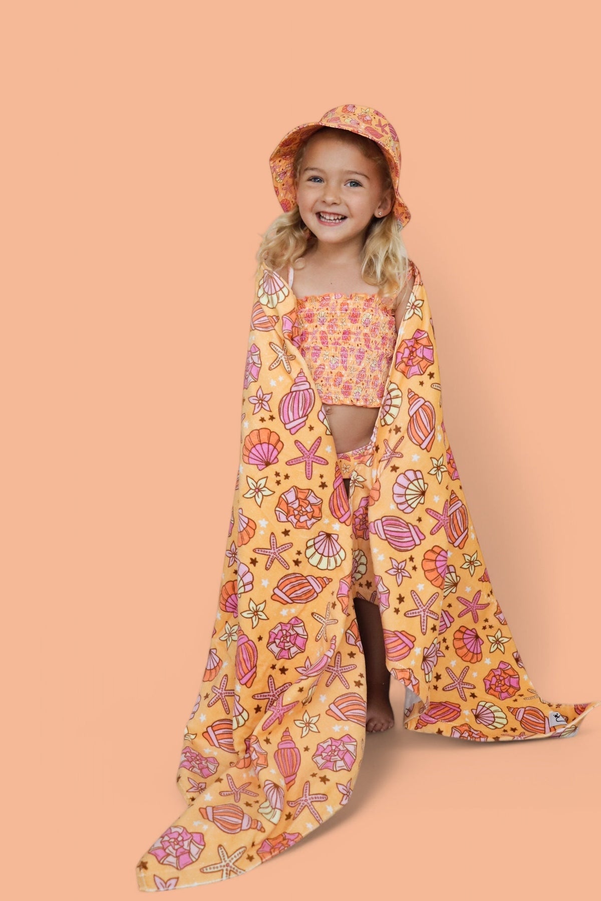 DREAM BIG LITTLE CO SHELLO SUMMER DREAM TOWELEveretts Place