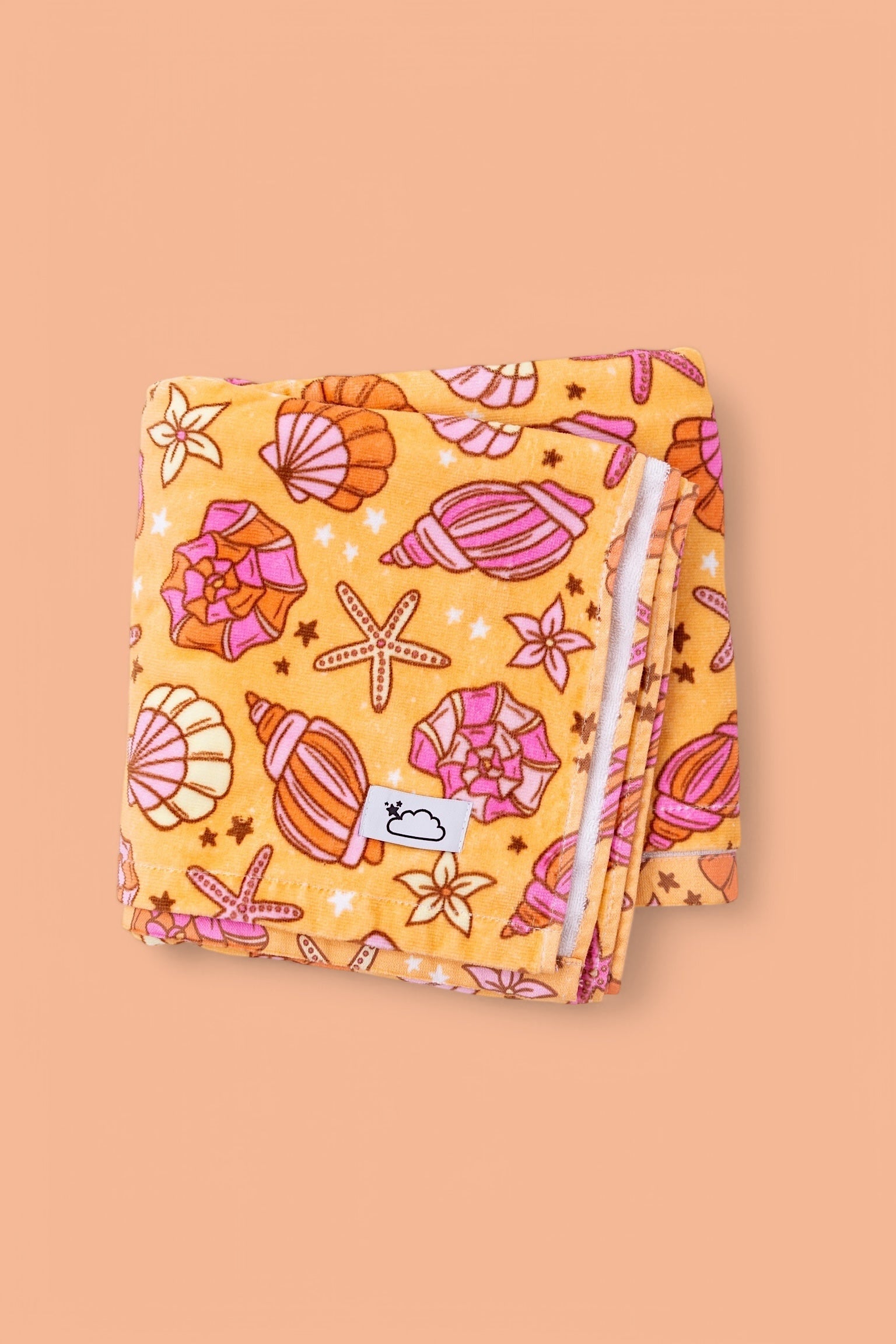 DREAM BIG LITTLE CO SHELLO SUMMER DREAM TOWELEveretts Place