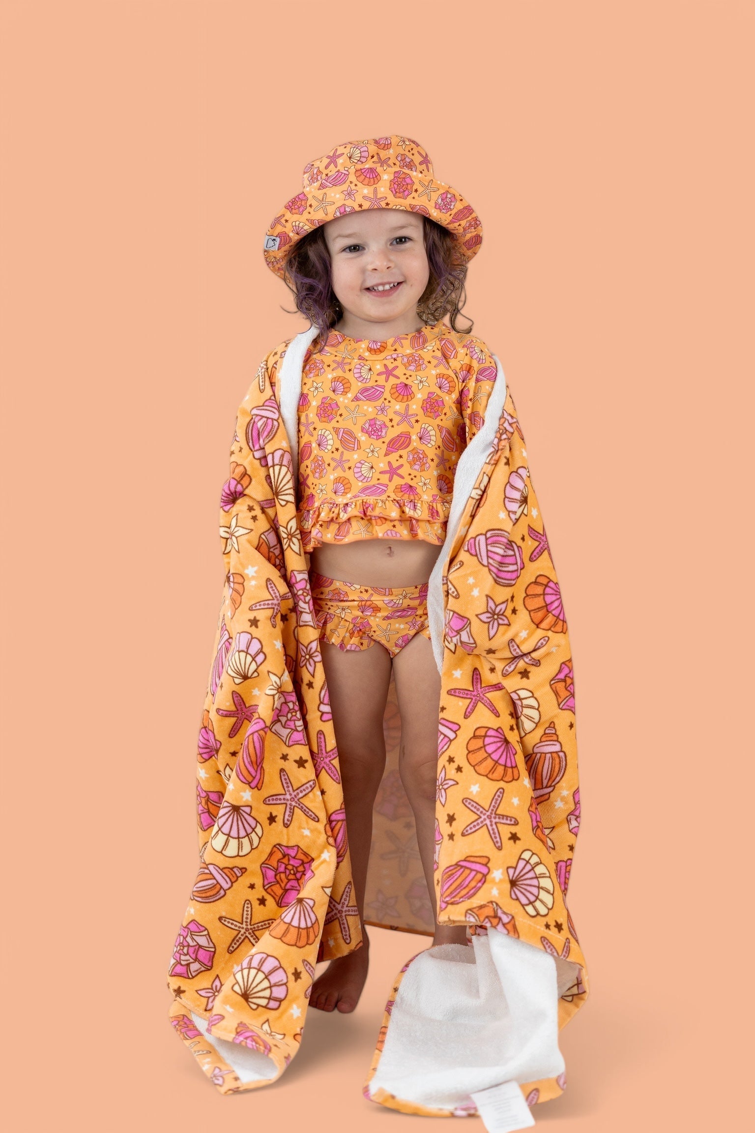 DREAM BIG LITTLE CO SHELLO SUMMER DREAM TOWELEveretts Place