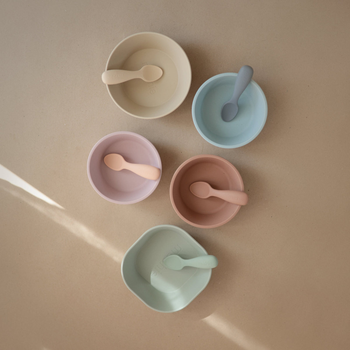 Silicone Suction Bowl by Mushie