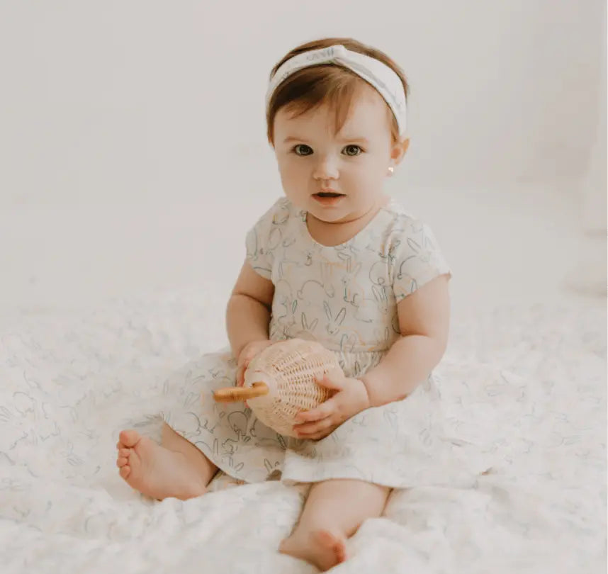 Finn + Emma short sleeve twirl dress | bunnies - 