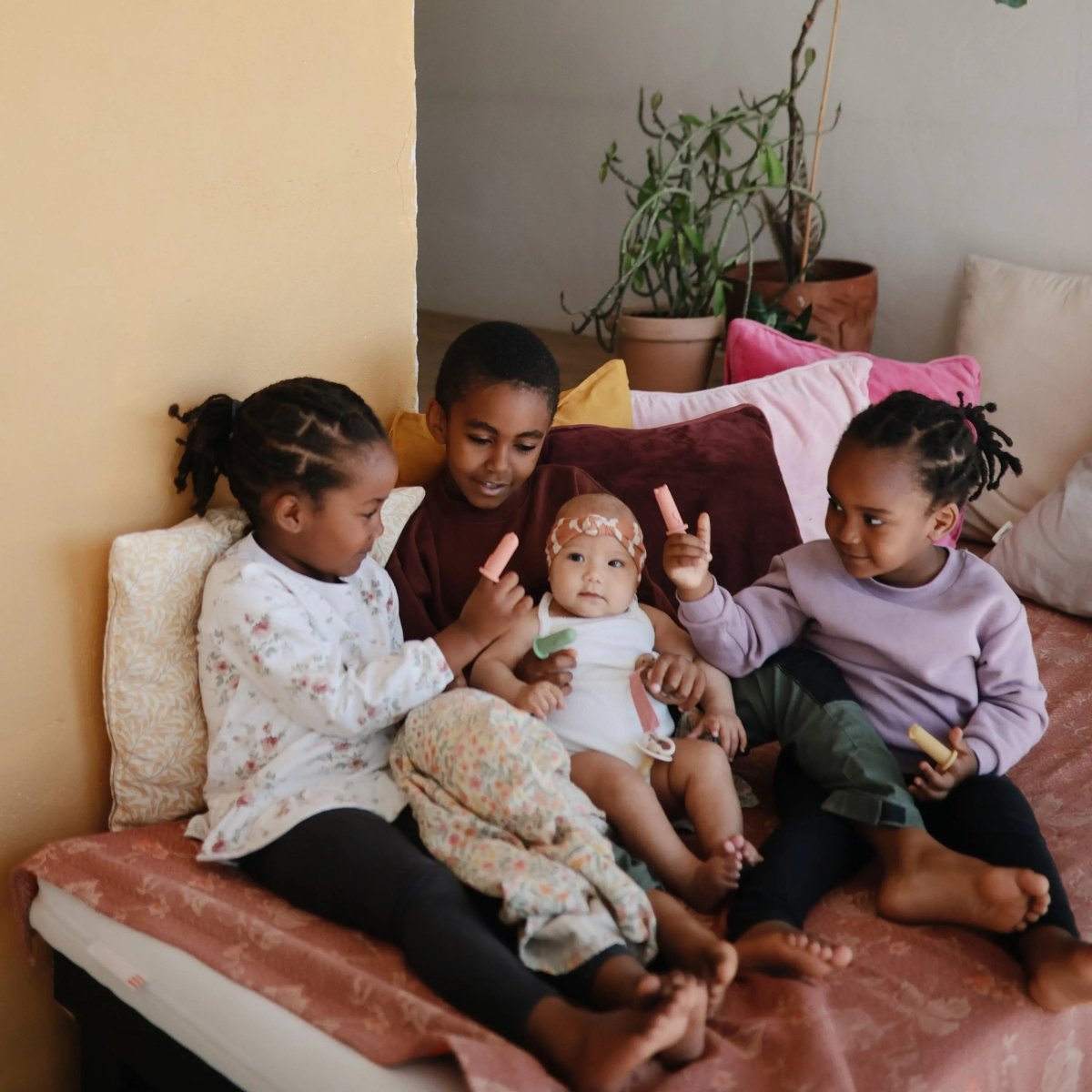 Mushie Silicone Animal Finger Puppets Set for Kids and Adults Including Cat Lamb Bunny Bear and Dog - 