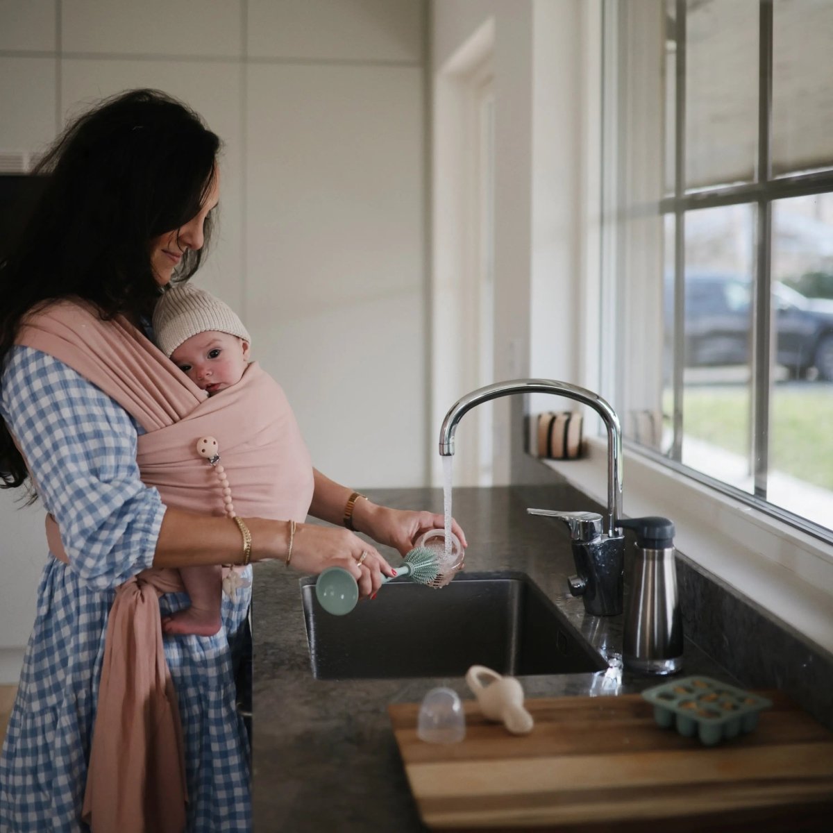 Mushie Silicone Baby Bottle Brush Double Sided 2 in 1 Cleaning Tool - Everetts Place Boutique - 