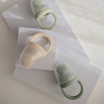 Mushie Silicone Fresh Food Feeder for Safe Self Feeding and Easy Cleaning - Everetts Place Boutique - 