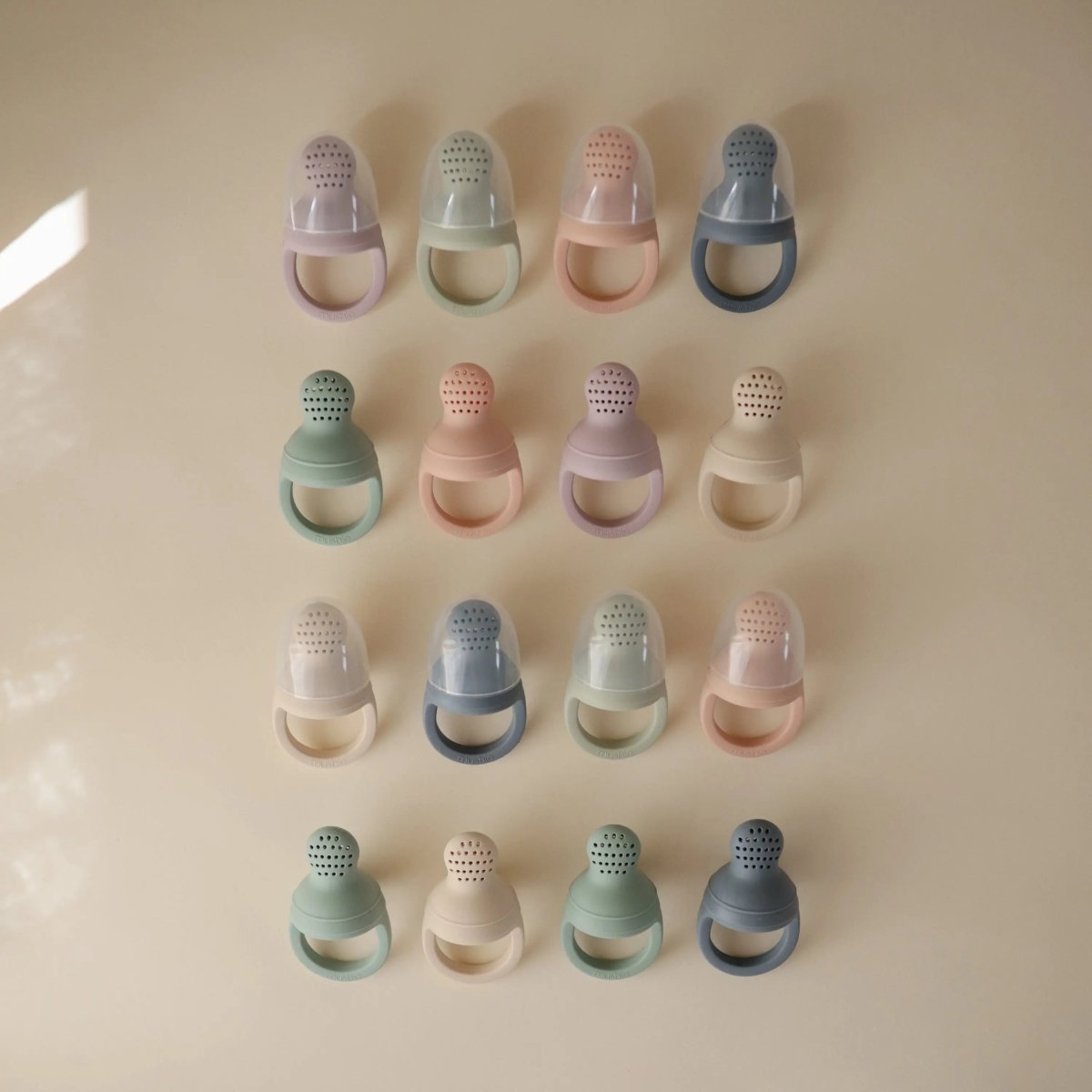 Mushie Silicone Fresh Food Feeder for Safe Self Feeding and Easy Cleaning - 