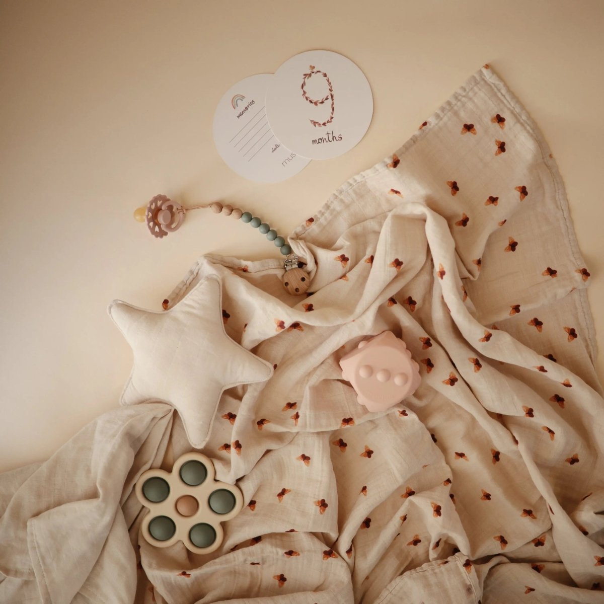 Mushie Silicone Pacifier Clip Eva with Faux Wood Clasp and Colorful Beads - Everetts Place Boutique - 