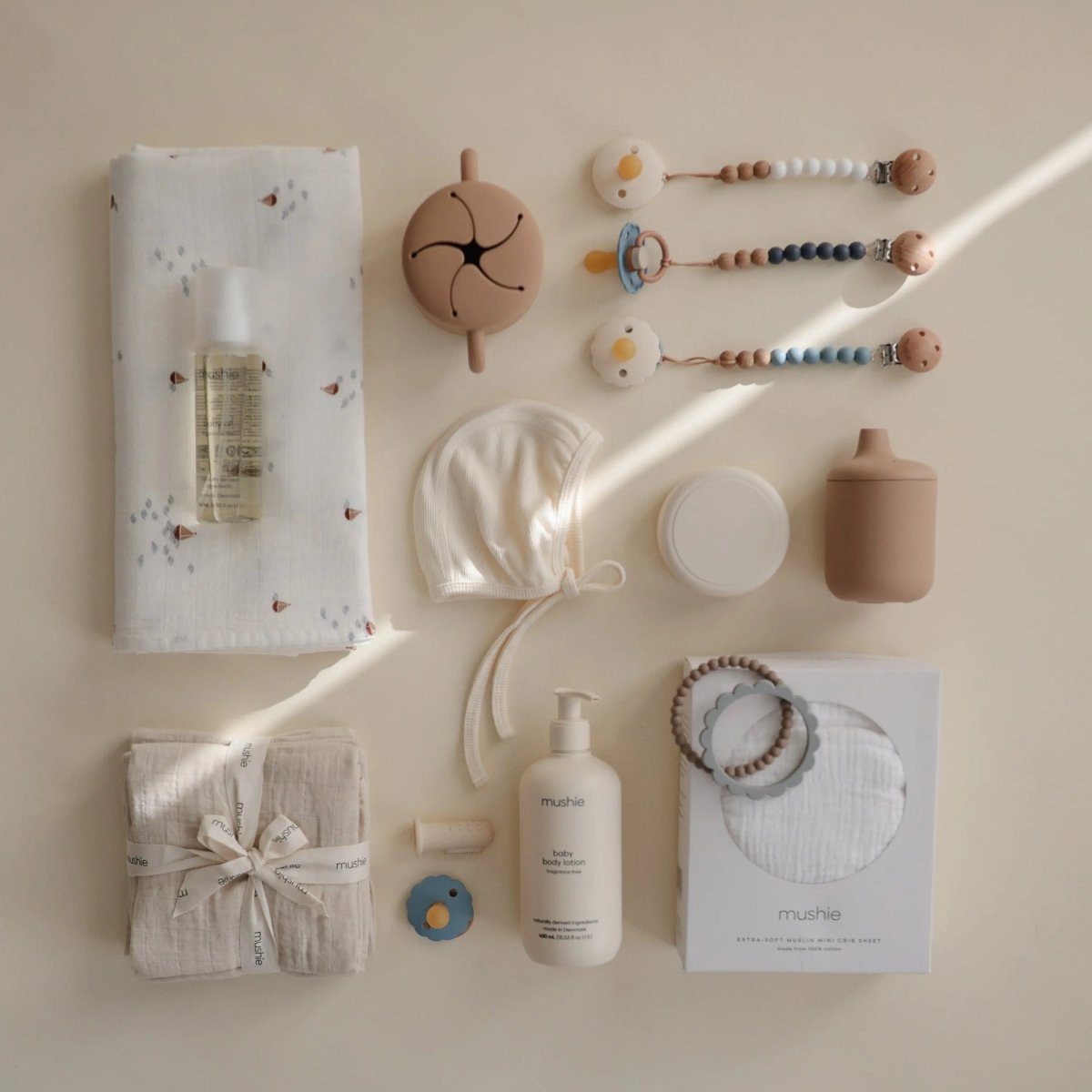 Mushie Silicone Pacifier Clip Eva with Faux Wood Clasp and Colorful Beads - Everetts Place Boutique - 