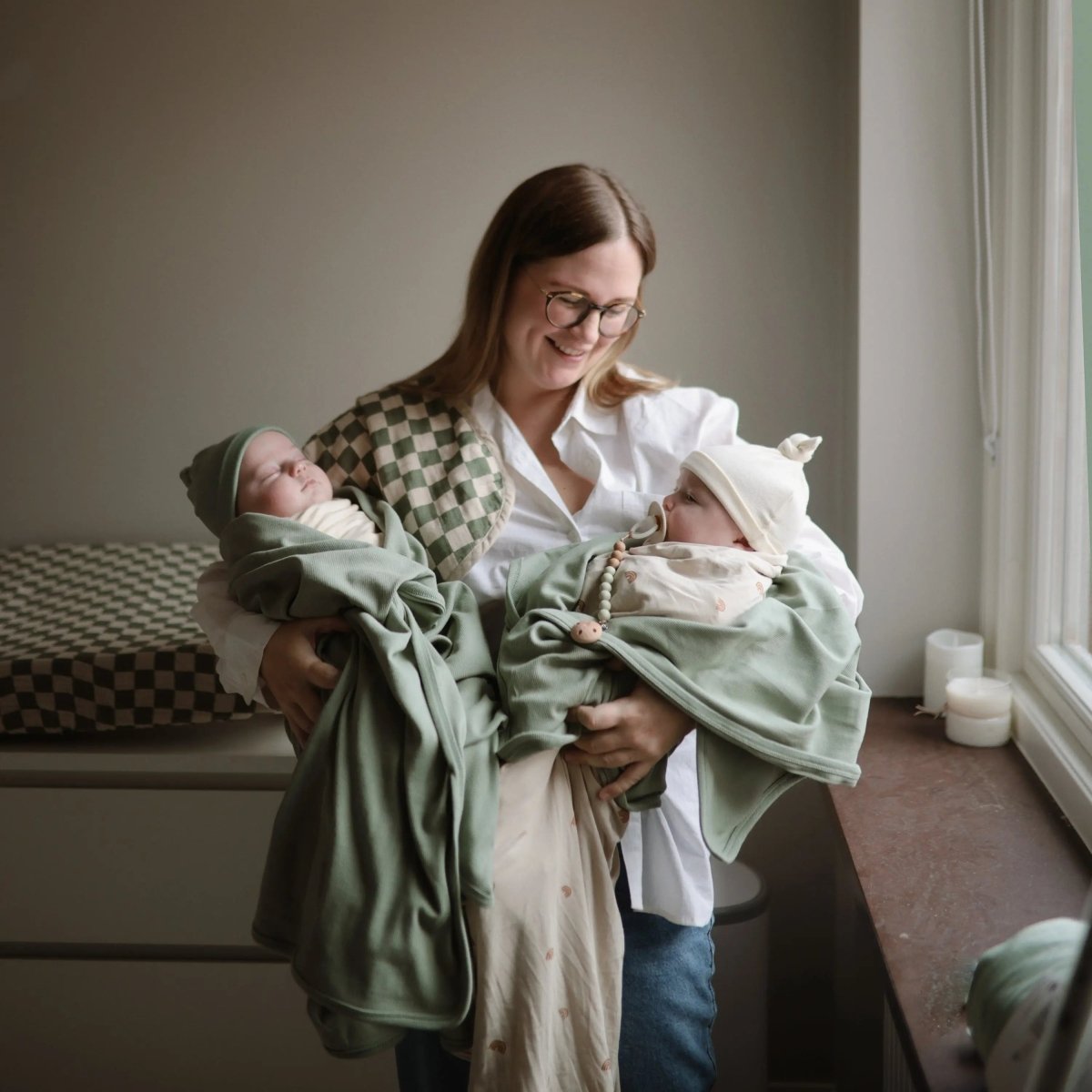 Mushie Silicone Pacifier Clip Eva with Faux Wood Clasp and Colorful Beads - Everetts Place Boutique - 