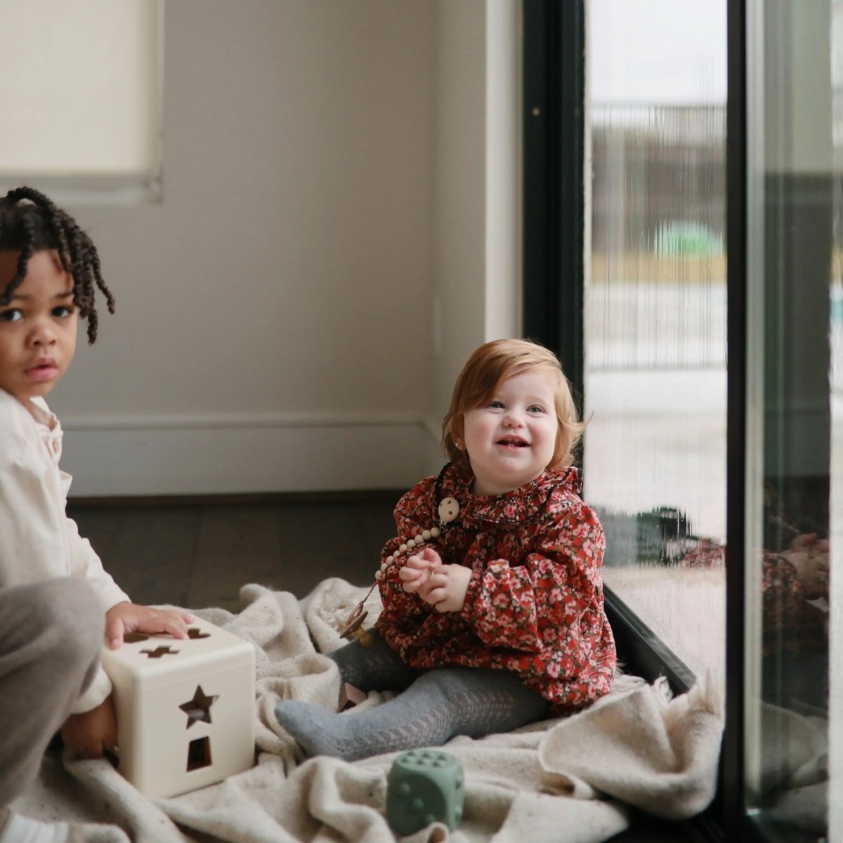 Mushie Silicone Pacifier Clip Hera Durable Food Grade Silicone Bead Design - Everetts Place Boutique - 