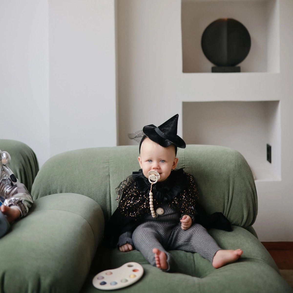 Mushie Silicone Pacifier Clip Hera Durable Food Grade Silicone Bead Design - Everetts Place Boutique - 