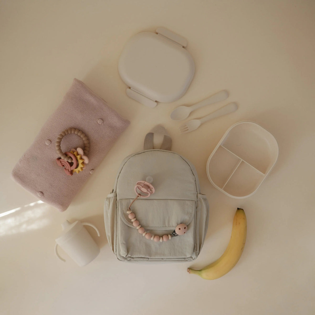 Mushie Silicone Pacifier Clip | Luna - 