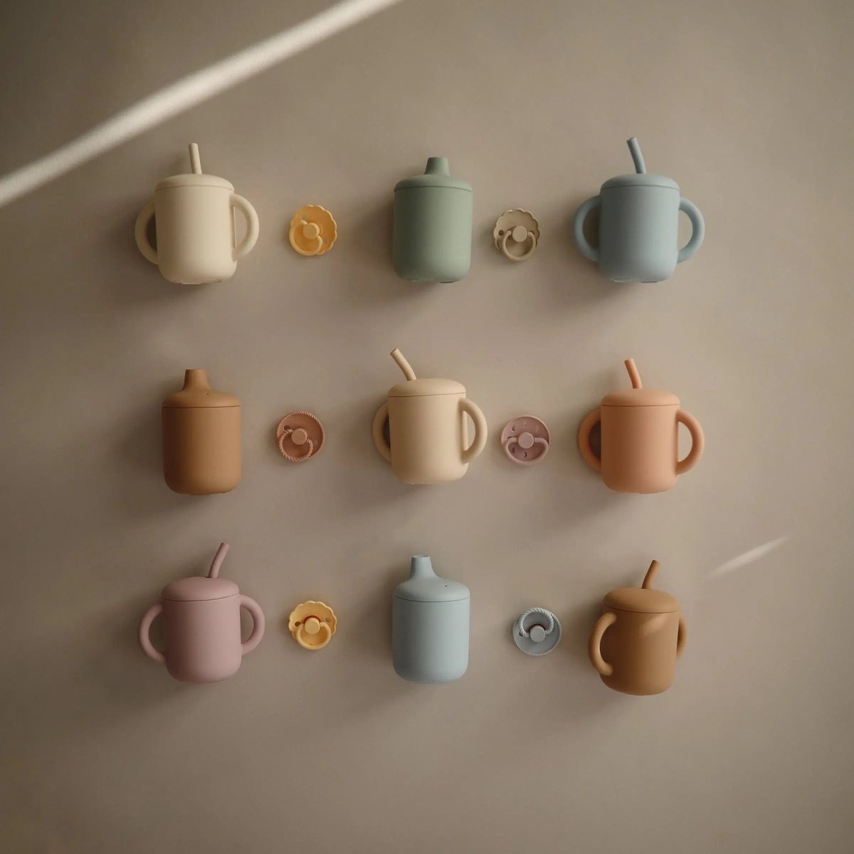 Mushie Silicone Sippy Cup for Toddlers Leak Resistant Easy Grip Design - Everetts Place Boutique - 