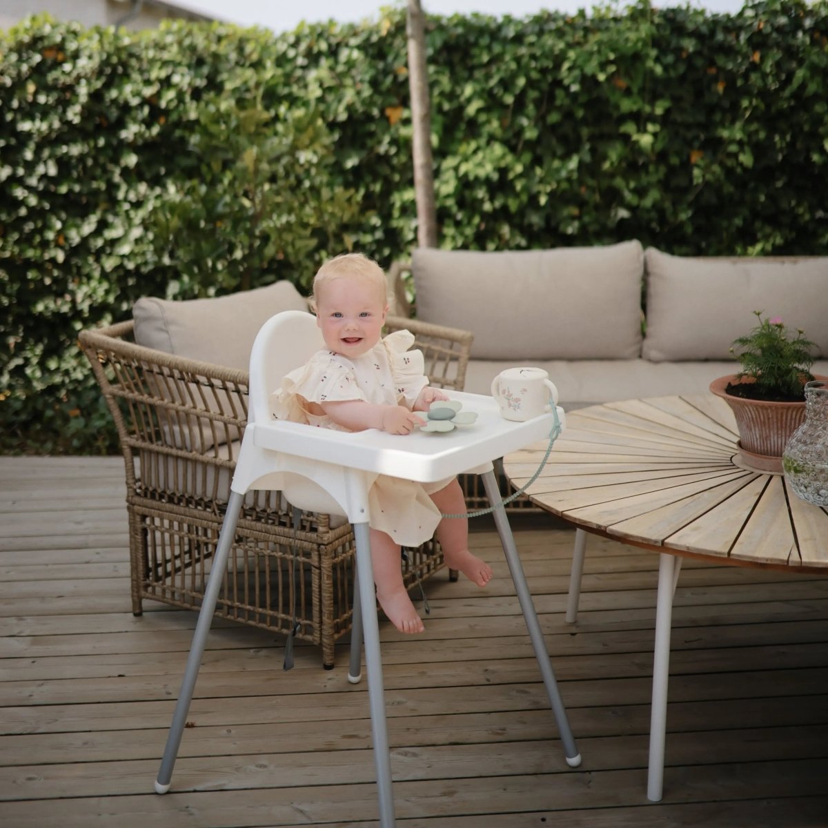 Mushie Silicone Snack Cup with Easy Grip Handles Spill Proof Design for Toddlers - Everetts Place Boutique - 