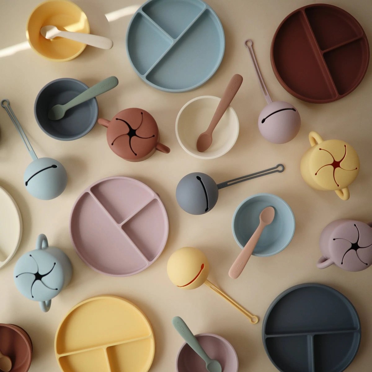 Mushie Silicone Snack Cup with Easy Grip Handles Spill Proof Design for Toddlers - Everetts Place Boutique - 