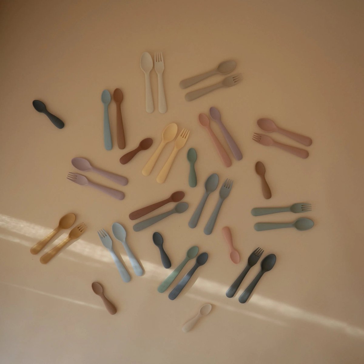 Mushie Silicone Toddler Starter Spoons Non Toxic Food Grade Gentle on Gums Easy Grip Handle - Everetts Place Boutique - 