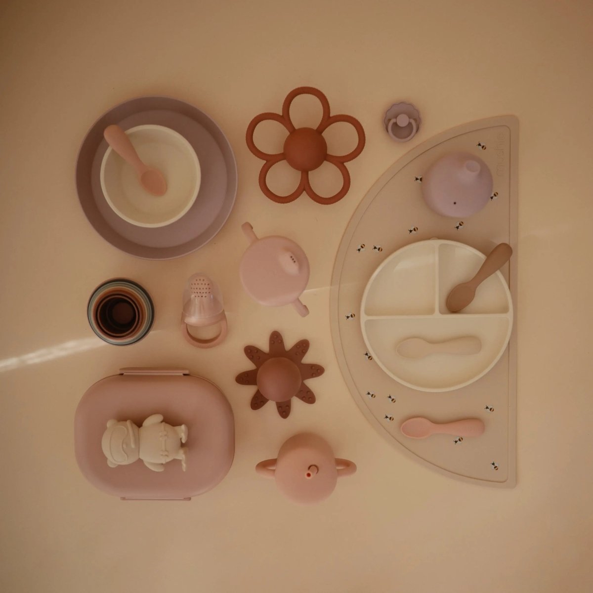 Mushie Silicone Toddler Starter Spoons Non Toxic Food Grade Gentle on Gums Easy Grip Handle - Everetts Place Boutique - 