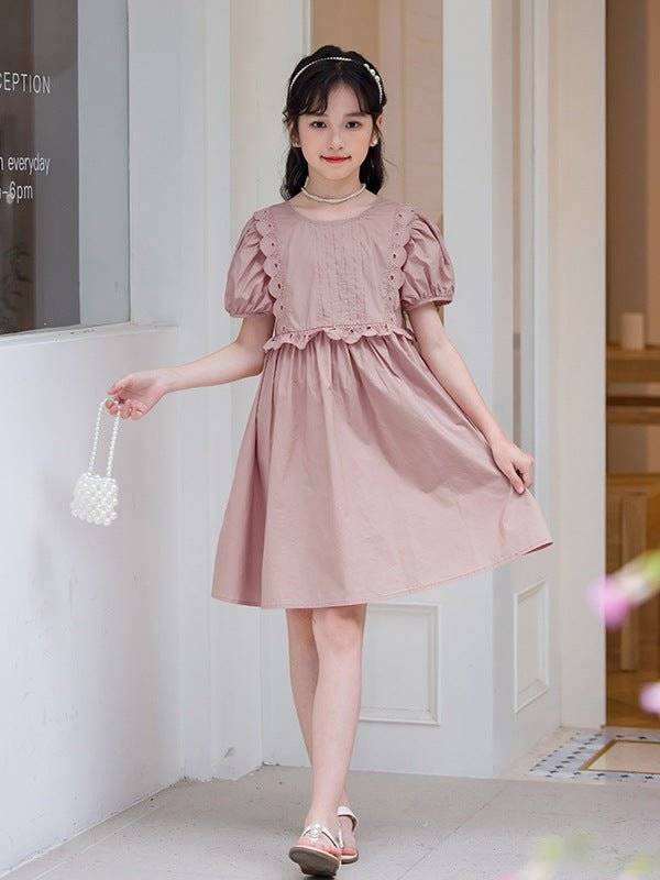 Simple style solid color pink cotton girl’s dress for summer.