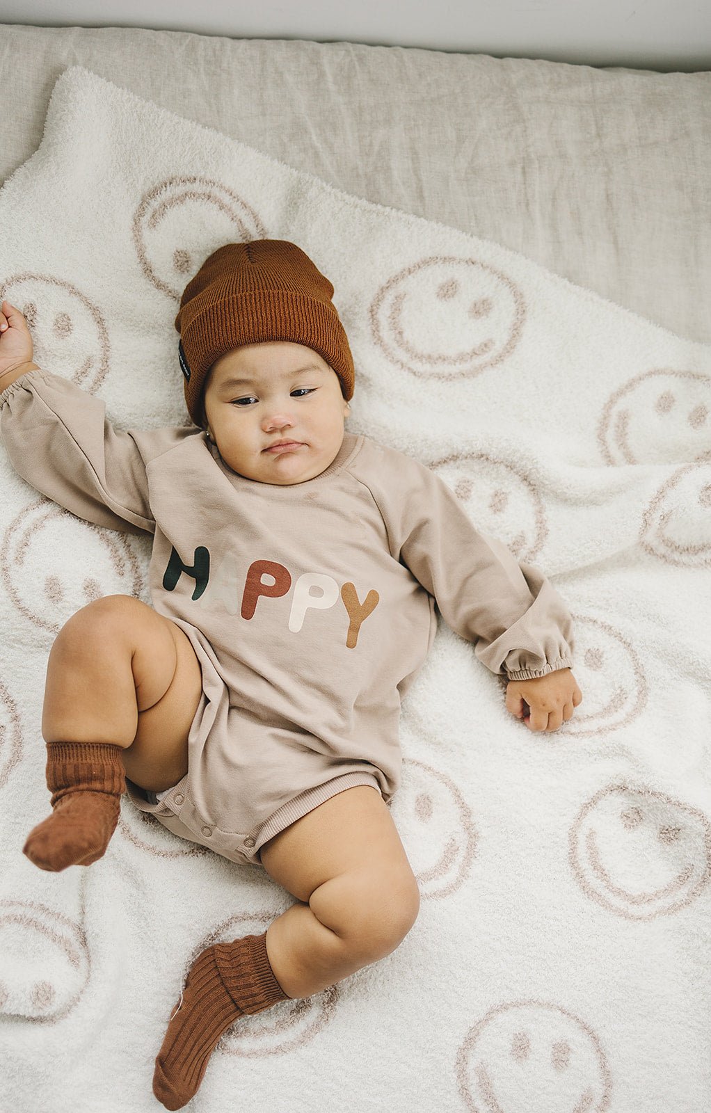 Mebie Baby Smiley Taupe Plush Blanket - 