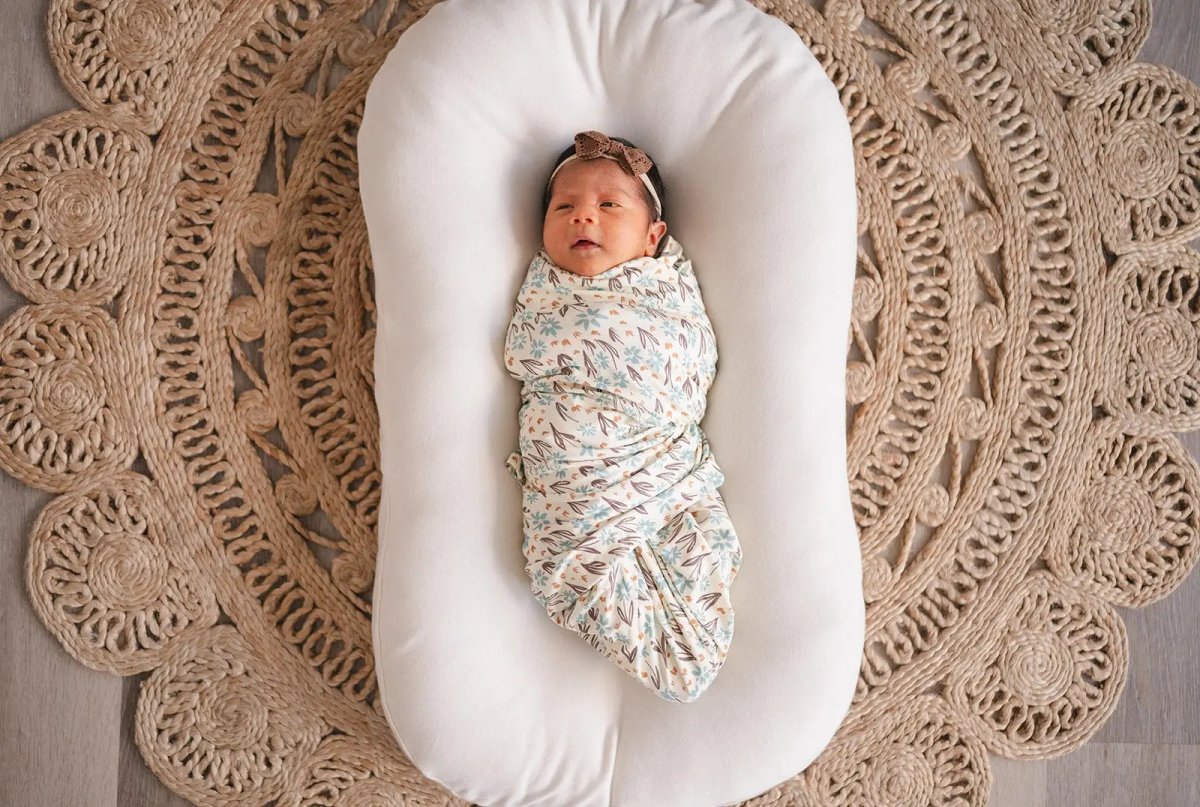 Harp Angel Boutique Soft Bamboo Stretch Swaddle with La La Floral Print for Infants - 