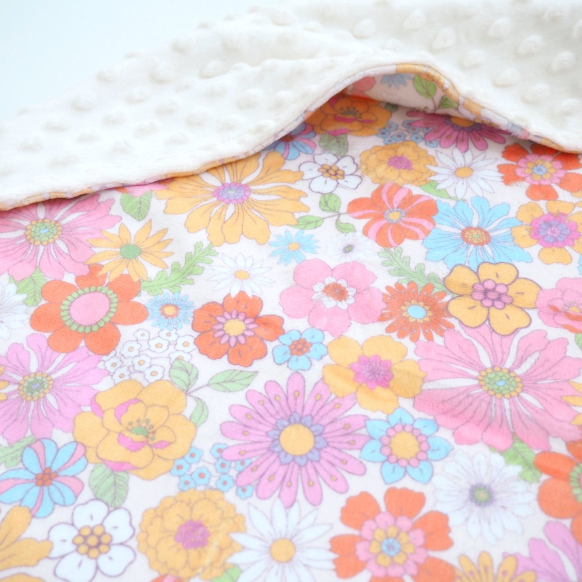 Honey Lemonade Soft Minky Blanket with Retro Floral Design for Baby and Toddler Comfort - 