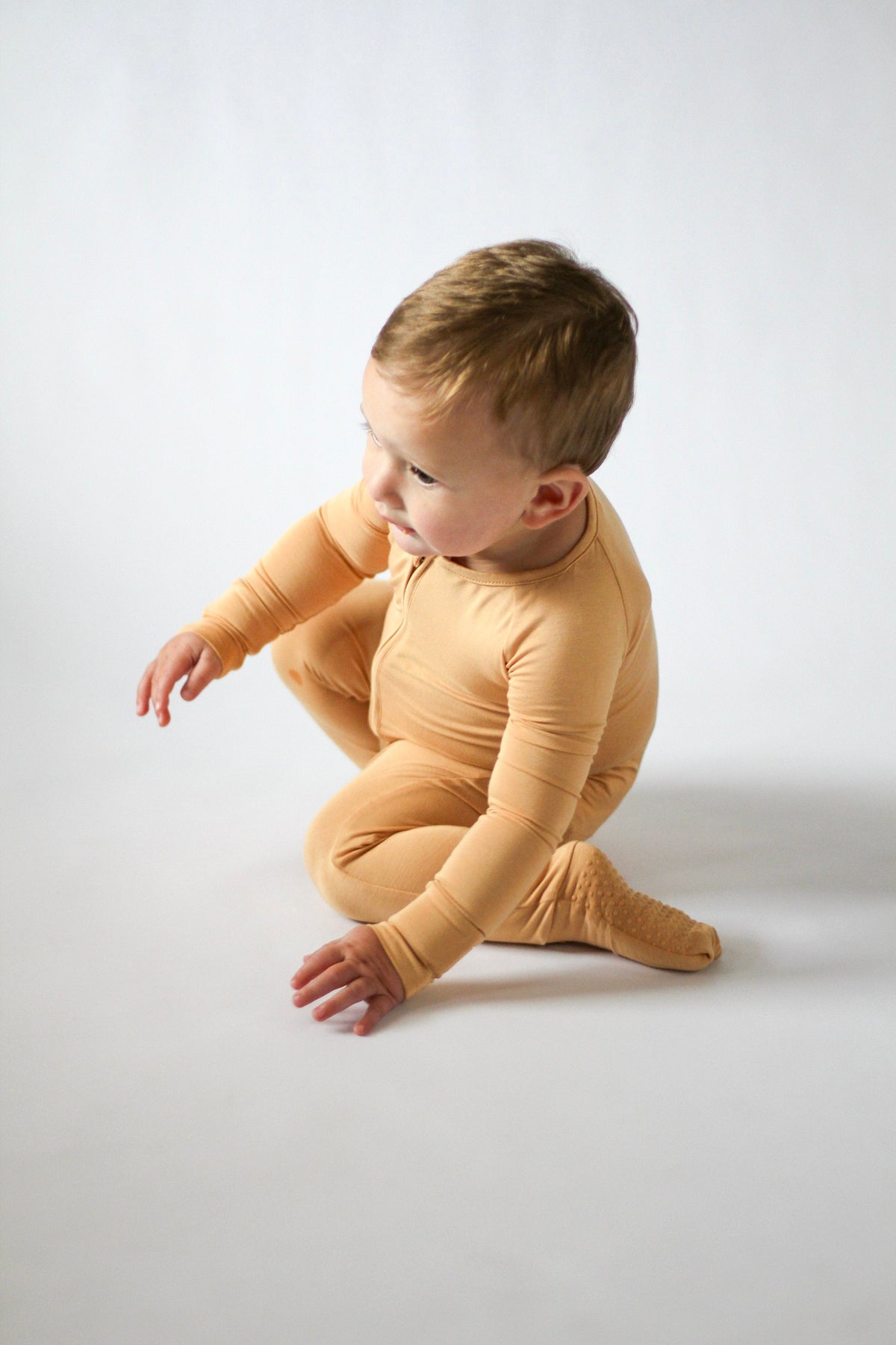 Solid Bamboo Baby Onesies | Soft & Breathable Bodysuit by Rayn’s Tiny Stitches