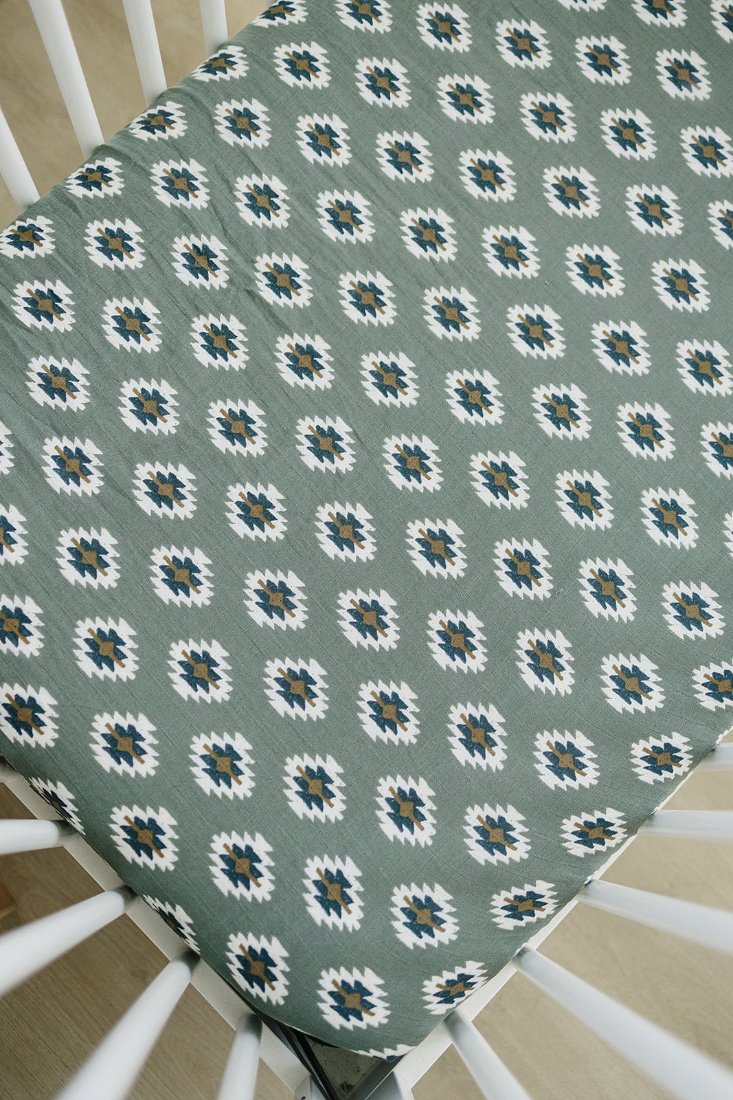 Mebie Baby Southwest Aztec Muslin Crib Sheet - 