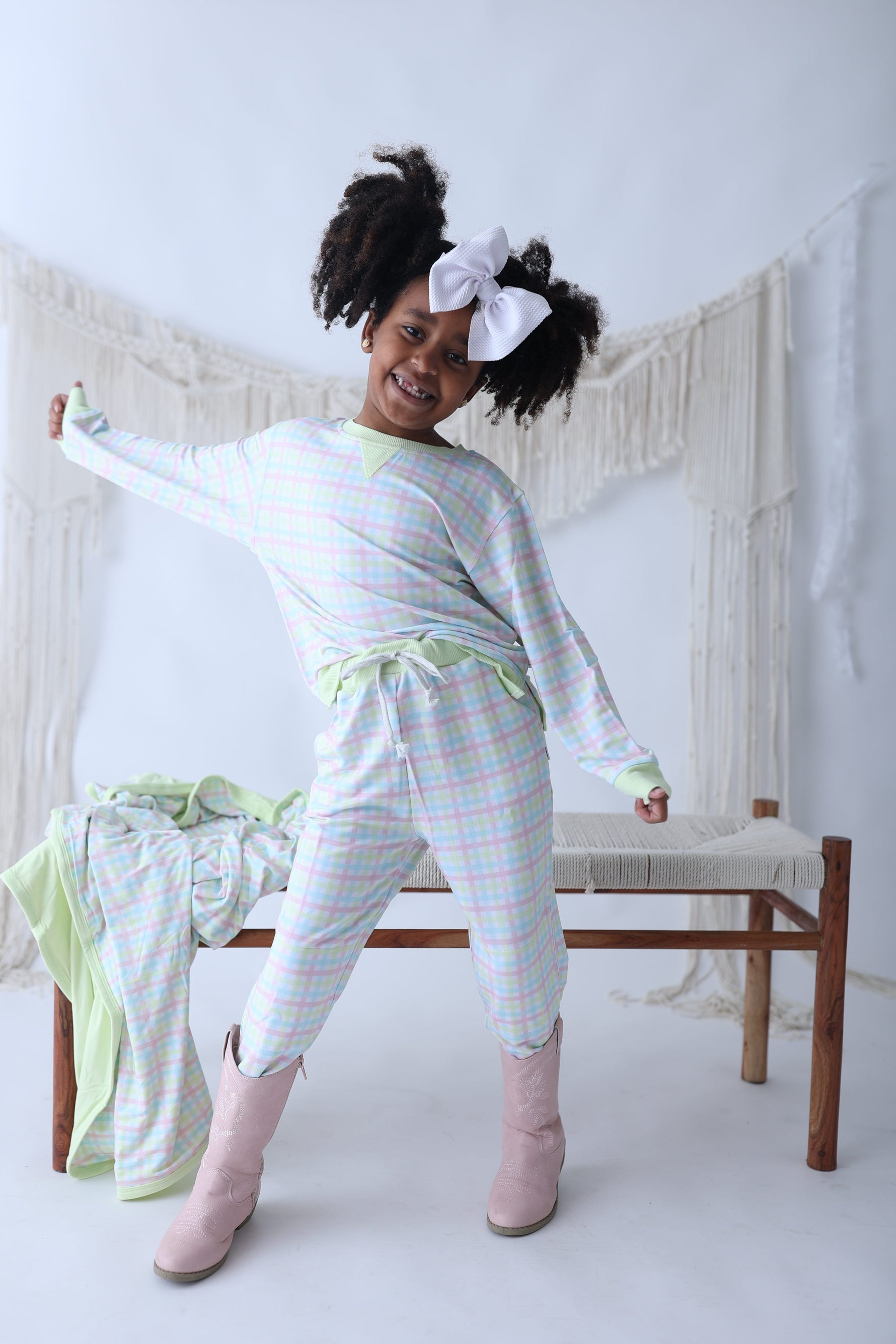 DREAM BIG LITTLE CO SPRING GINGHAM DREAM JOGGEREveretts Place