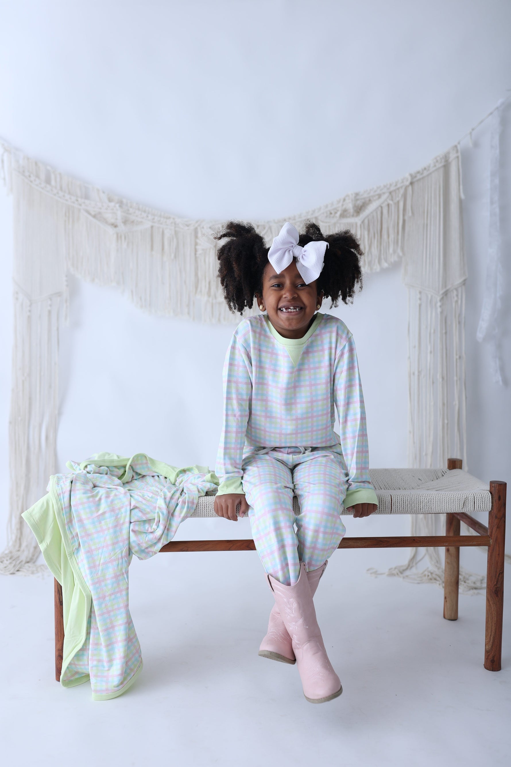 DREAM BIG LITTLE CO SPRING GINGHAM DREAM PULLOVEREveretts Place