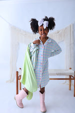 DREAM BIG LITTLE CO SPRING GINGHAM GIRL'S DREAM GOWNEveretts Place