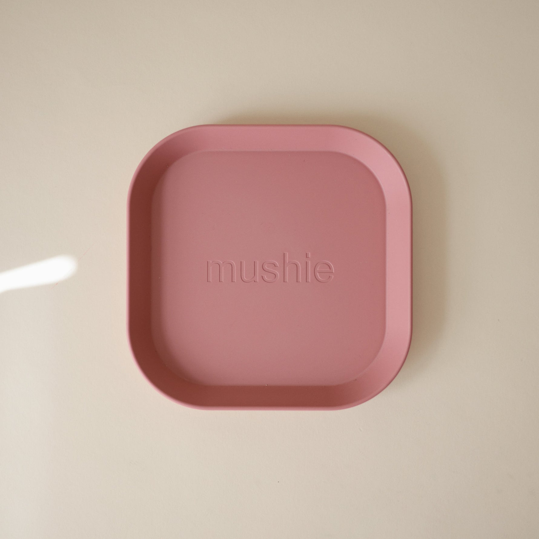 Mushie Square Dinnerware PlatesEveretts Place