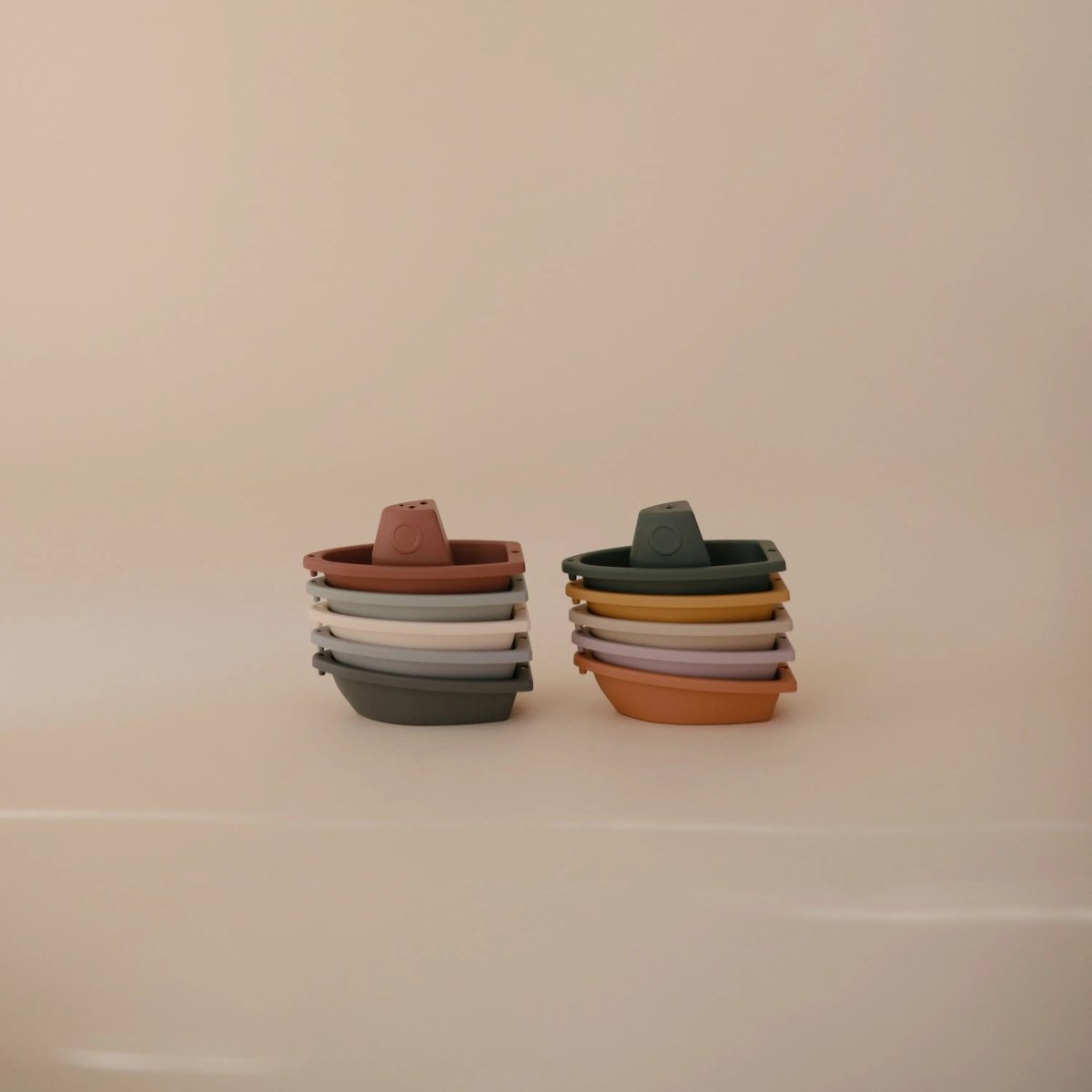 Mushie Stackable Bath Boats Set of Five for Independent Play in the Bathtub - 