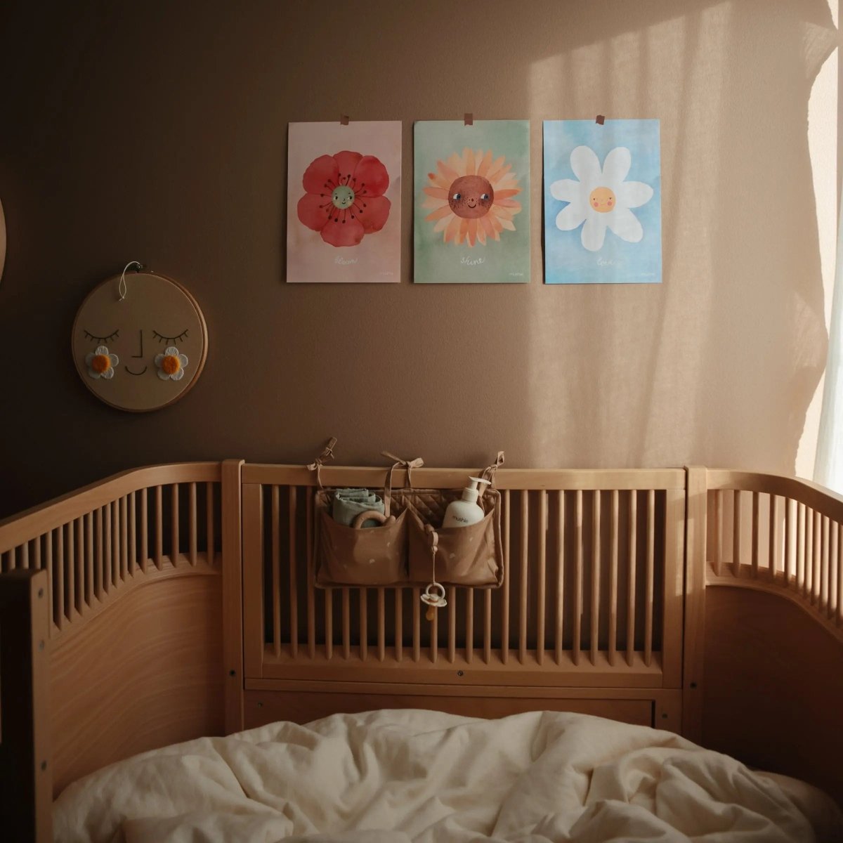 Mushie Storage Pocket for Baby Essentials with Adjustable Ribbon Ties - Everetts Place Boutique - 