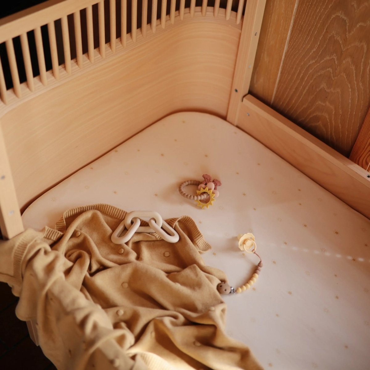 Mushie Stretchy Mini Crib Sheet Made with Organic Cotton Soft and Breathable Perfect Fit - 