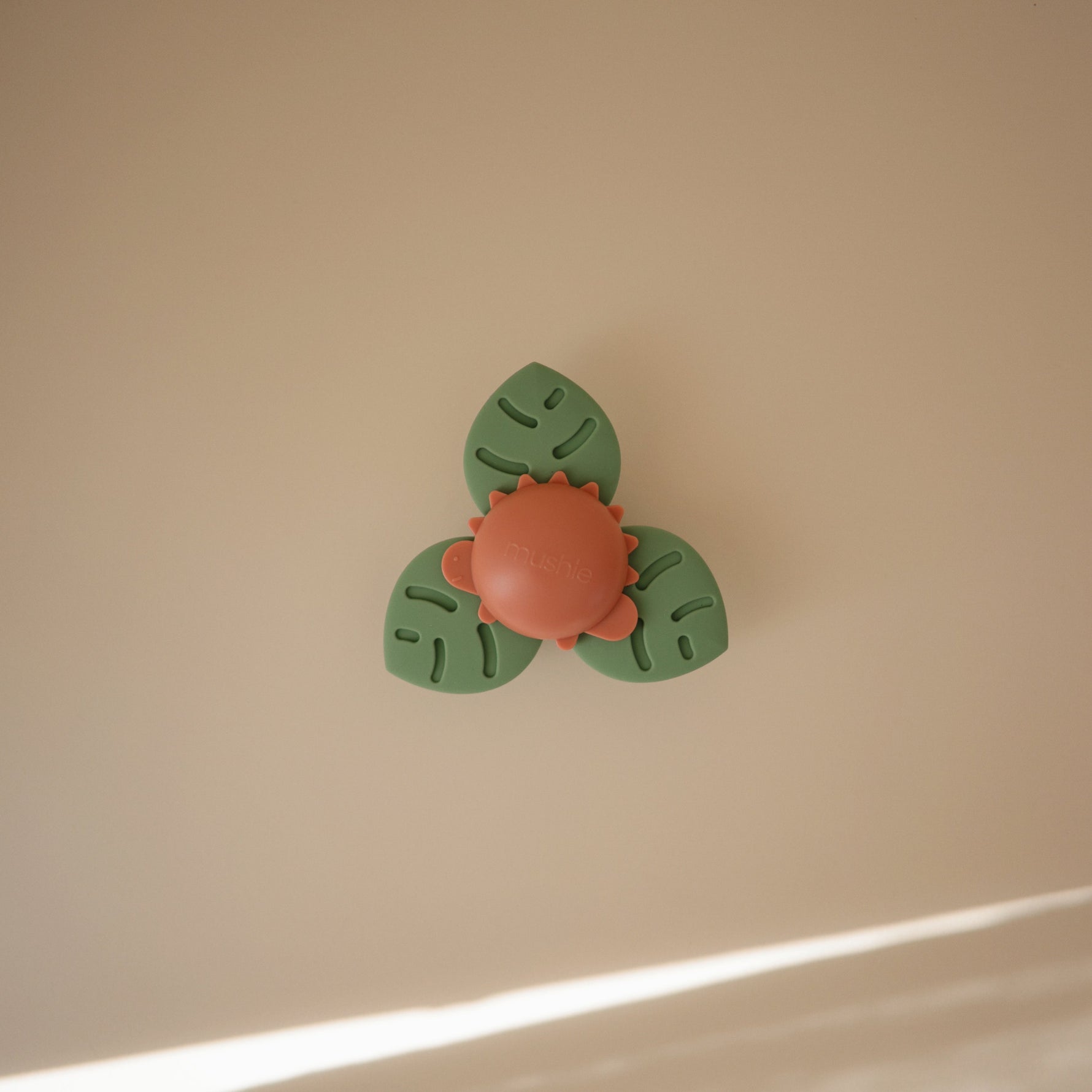 Mushie Suction Spinner Toy
