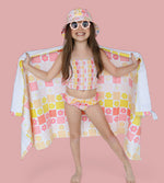 DREAM BIG LITTLE CO SUMMER SUNSET CHECKERS DREAM TOWELEveretts Place