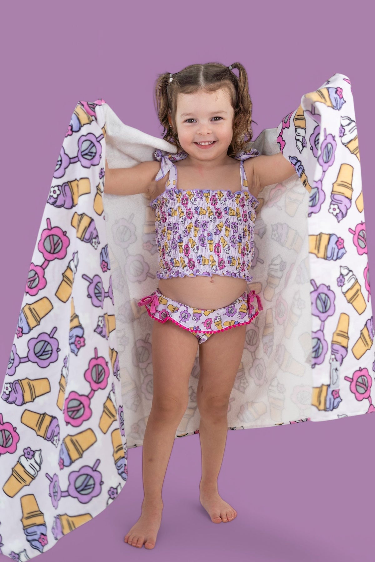DREAM BIG LITTLE CO SWEET SUMMER DREAM TOWELEveretts Place
