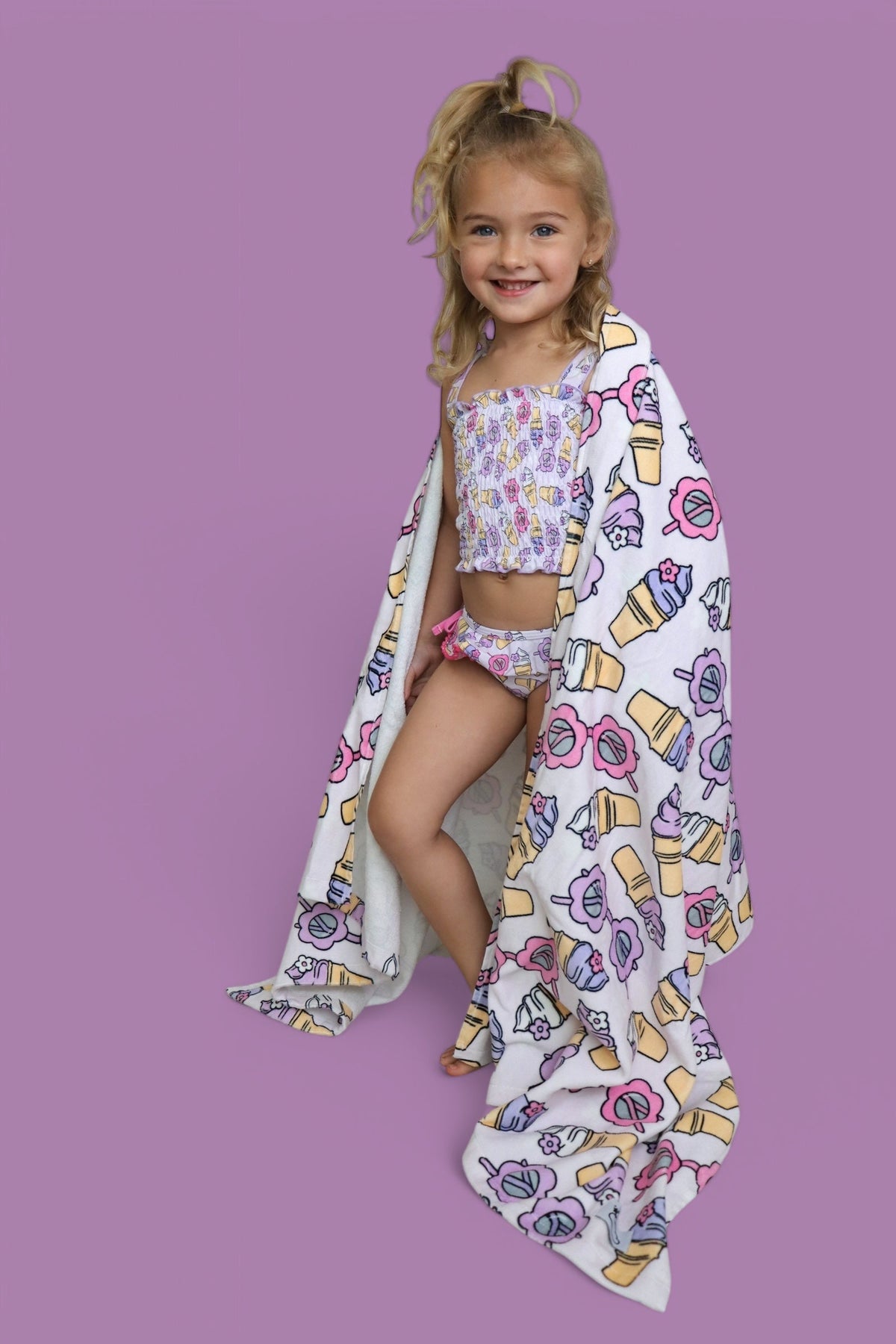 DREAM BIG LITTLE CO SWEET SUMMER DREAM TOWELEveretts Place