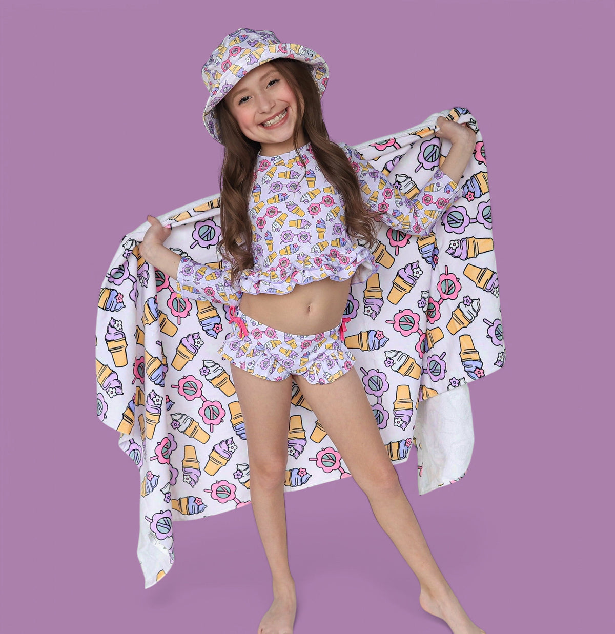 DREAM BIG LITTLE CO SWEET SUMMER DREAM TOWELEveretts Place