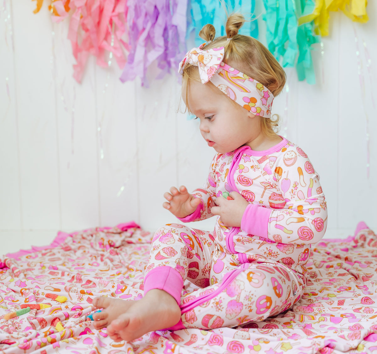 DREAM BIG LITTLE CO SWEET TREATS DREAM BOWEveretts Place