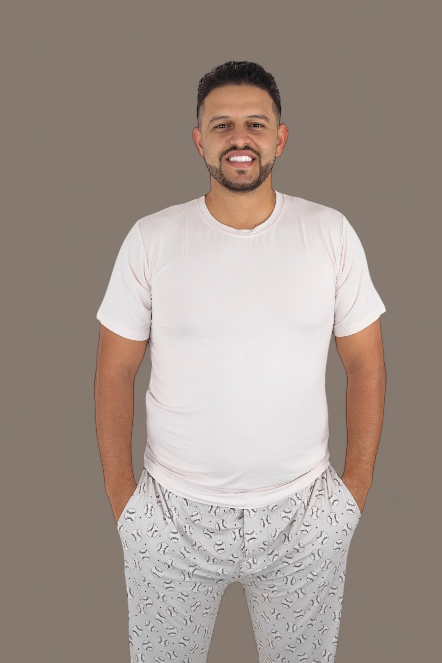 DREAM BIG LITTLE CO SWING FOR THE STARS SHORT SLEEVE MEN'S DREAM JOGGER SETEveretts Place
