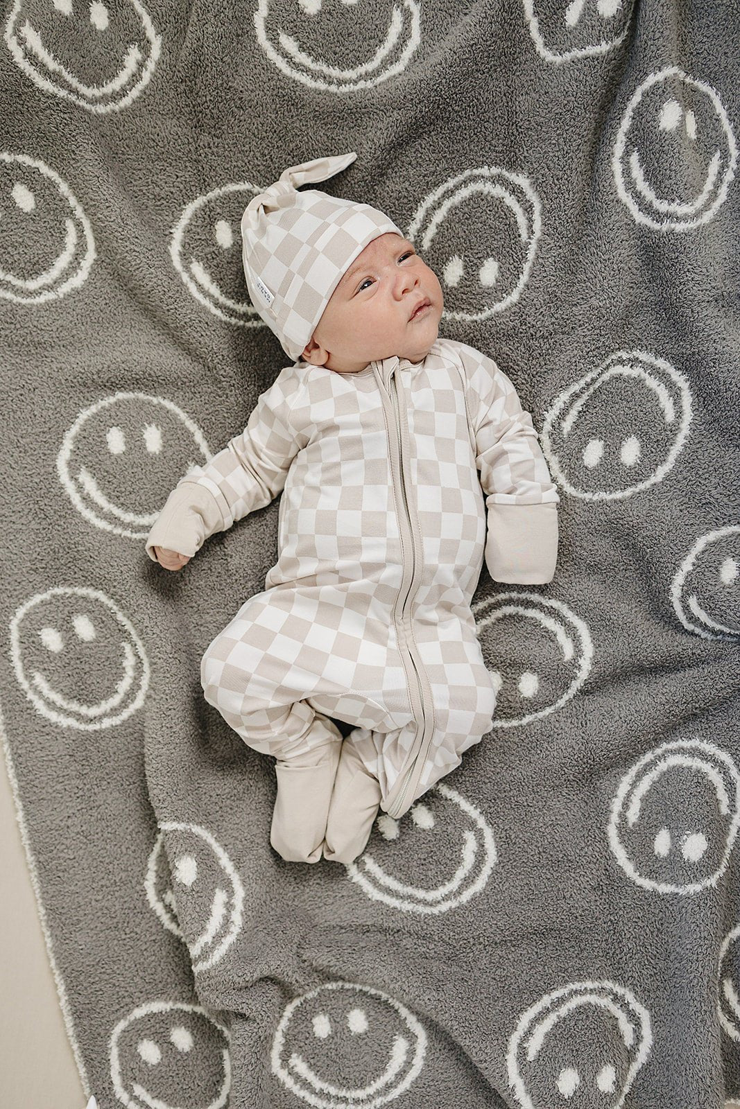 Mebie Baby Taupe Checkered Bamboo Double Zipper Pajamas For Baby Gender Neutral Footed - 