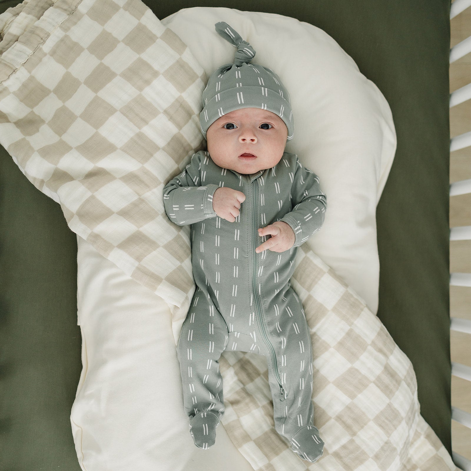 Mebie Baby Taupe Checkered Muslin Quilt - 
