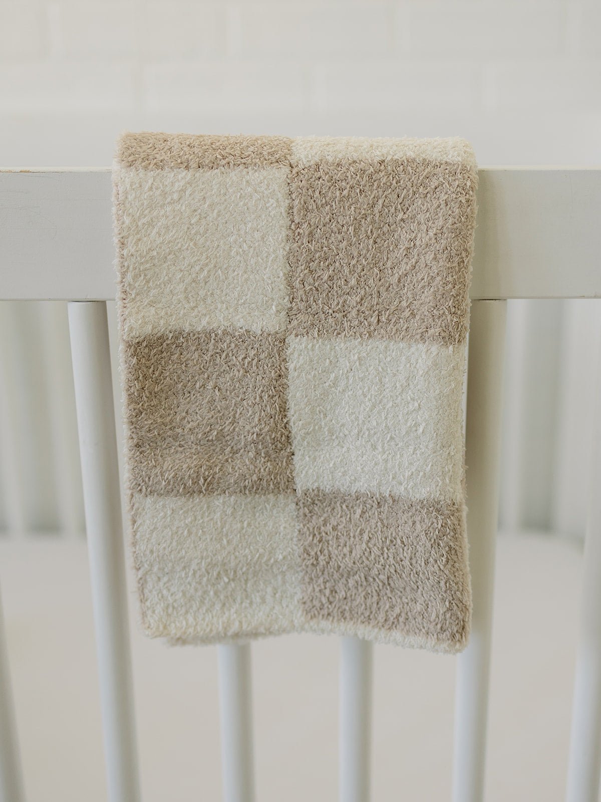 Mebie Baby Taupe Checkered Plush Blanket - 